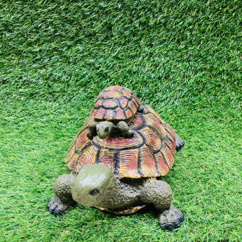 Фигура садовая  Две черепахи